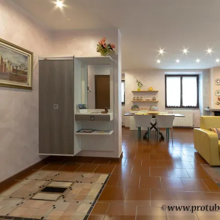 I Tre Oleandri Varenna Holiday home