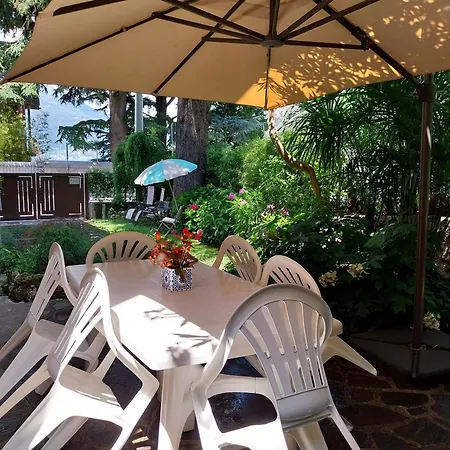 Holiday home I Tre Oleandri Varenna *