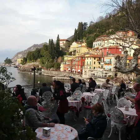 I Tre Oleandri Varenna Holiday home *