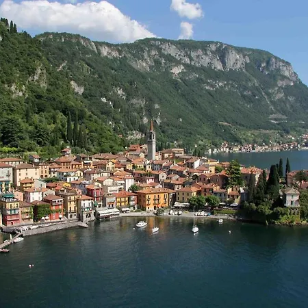 I Tre Oleandri Varenna Holiday home *