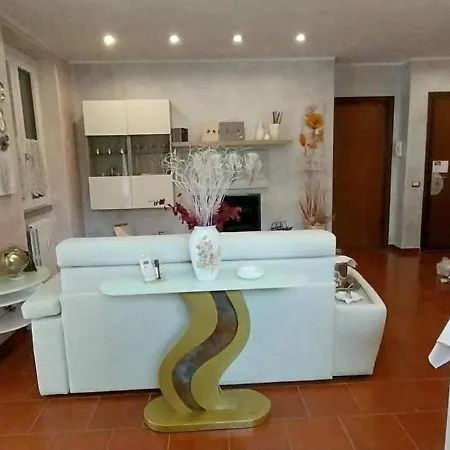 بيت للعطل I Tre Oleandri